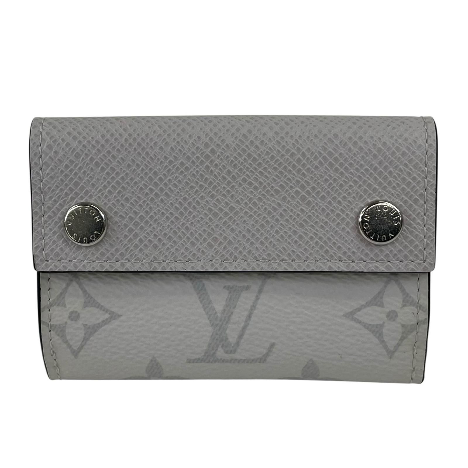 美品 LOUIS VUITTON ルイ・ヴィトン タイガ ディスカバリーコンパクト