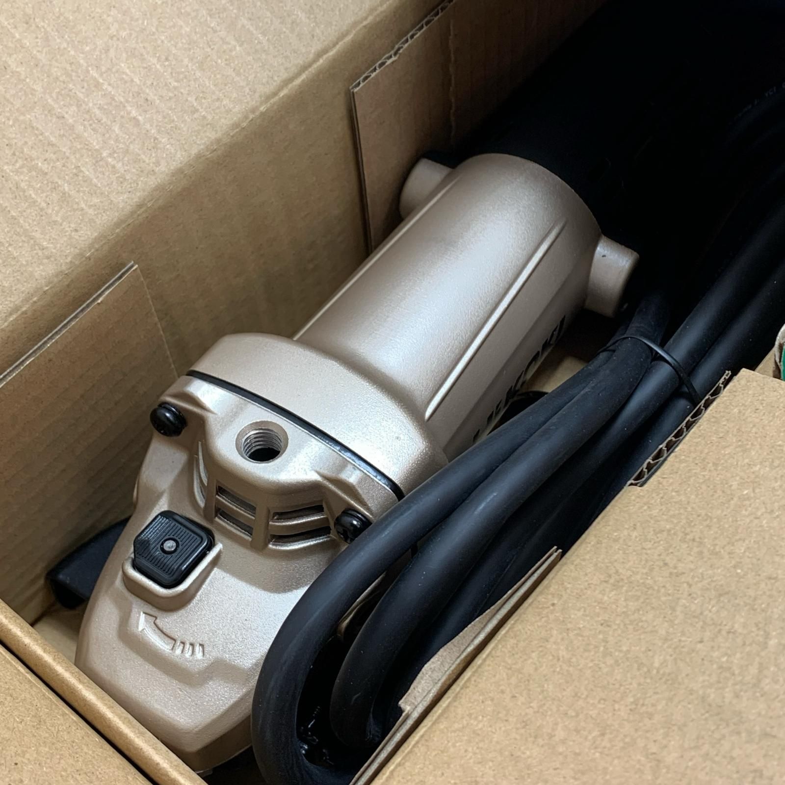 ♭♭HiKOKI ハイコーキ 100 mm 電気ディスクグラインダー 2025年11製 XS 2000 N