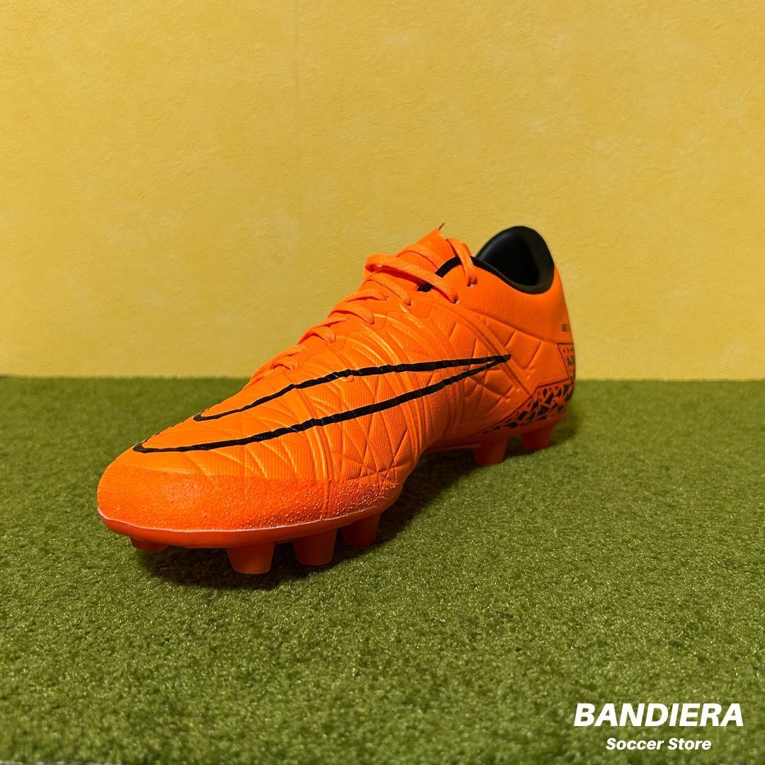 新品・未使用】NIKE ナイキ サッカースパイク ハイパーヴェノム