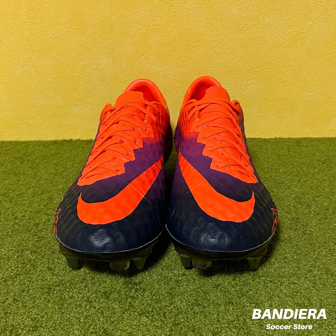 新品・未使用】NIKE ナイキ サッカースパイク ハイパーヴェノム