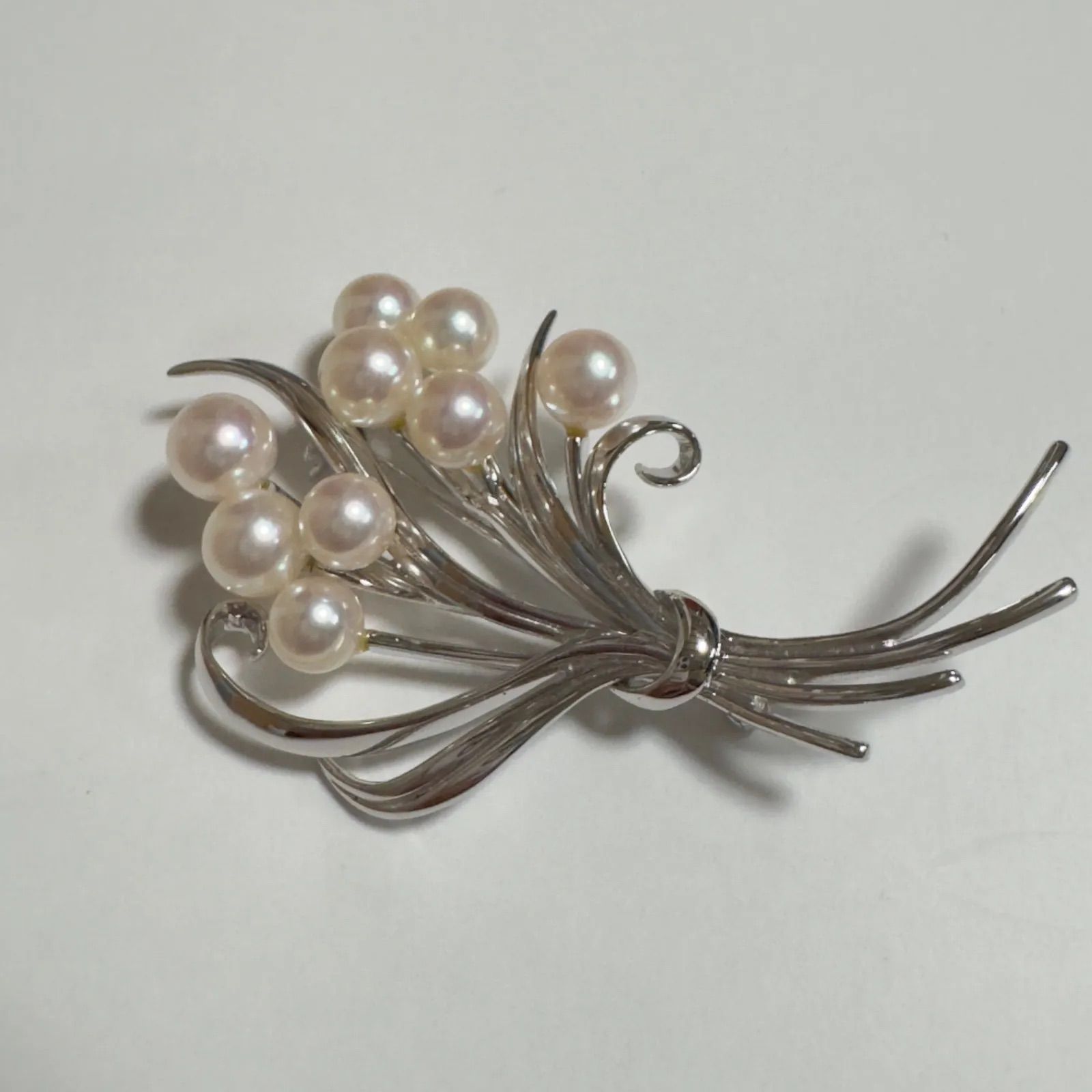 ミキモト MIKIMOTO花束ブローチsilver - メルカリ