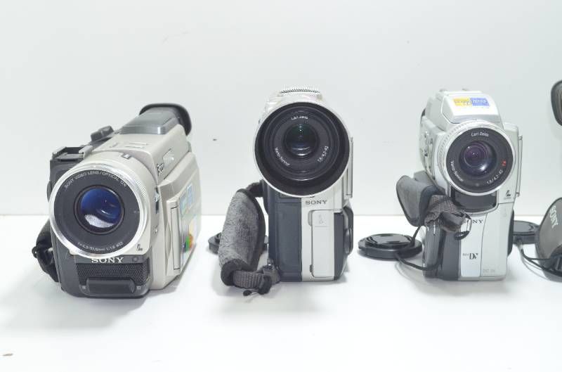送料無料】 ジャンク SONY ビデオカメラ まとめ売り 6台セット 部品