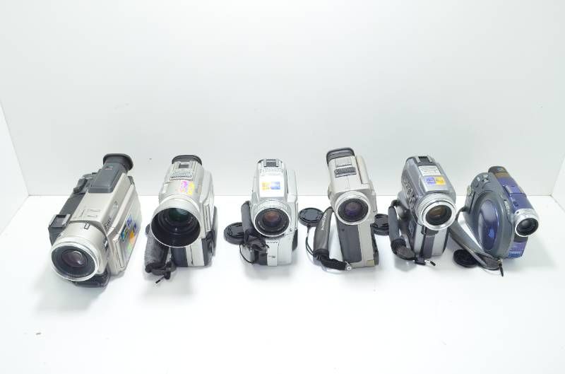 送料無料】 ジャンク SONY ビデオカメラ まとめ売り 6台セット 部品