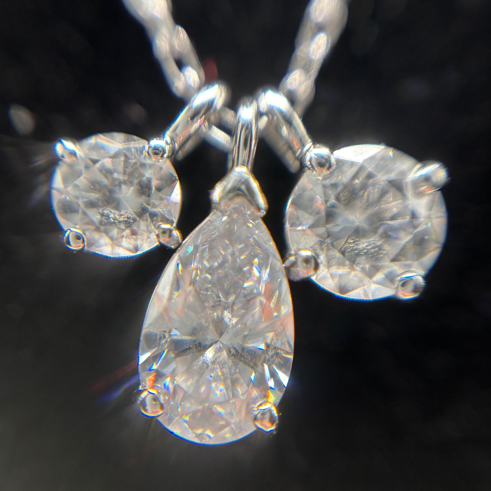 6938 SWAROVSKI スワロフスキー ネックレス ATTRACT CLUSTER 