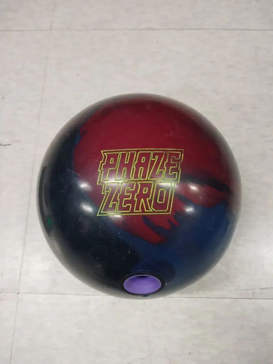 エフェクト　15p3oz【中古品・送料込】 中古ボーリングボール 15p フェイズXERO - メルカリ