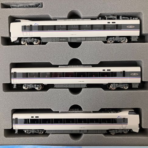 KATO Nゲージ 10-299 683系2000番台「しらさぎ」 3両増結セット 中古