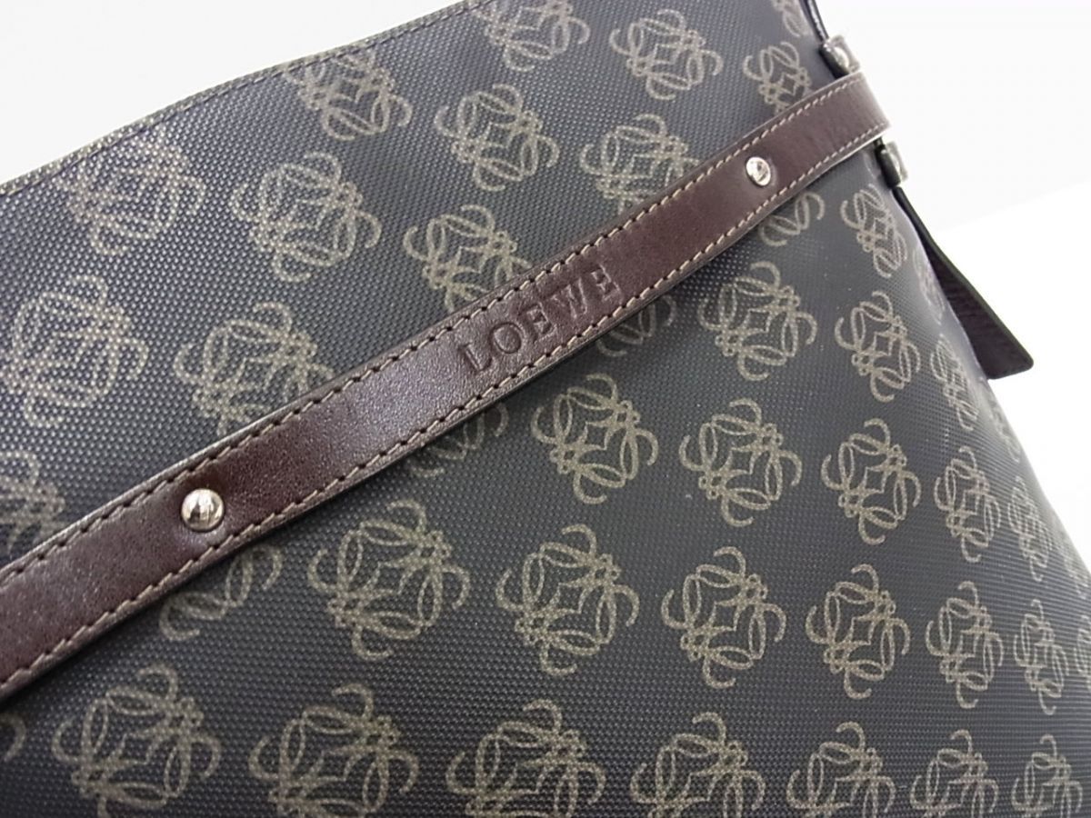 ☆LOEWE ロエベ ショルダーバッグ リピートアナグラム ポーチ付き 