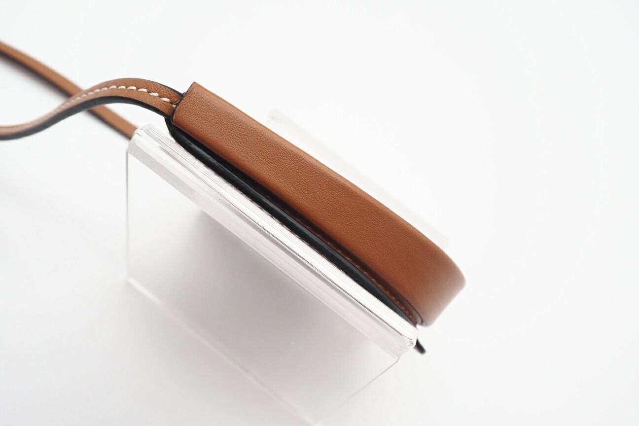 ☆3日以内返品可☆ 極美品 LOEWE ロエベ アナグラム ヒールポーチ ミニ