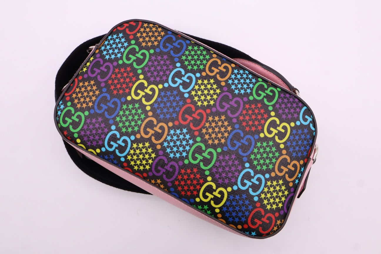 ☆3日以内返品可☆ 美品 GUCCI グッチ GGサイケデリック レザー