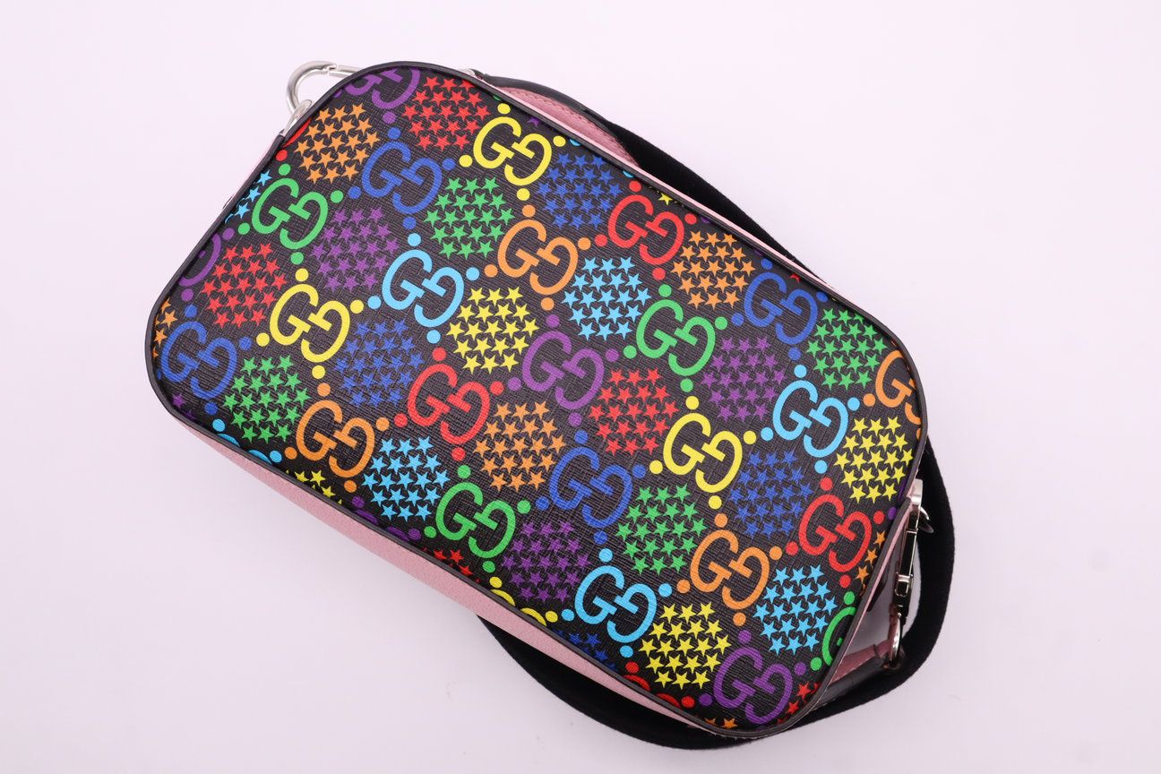 ☆3日以内返品可☆ 美品 GUCCI グッチ GGサイケデリック レザー