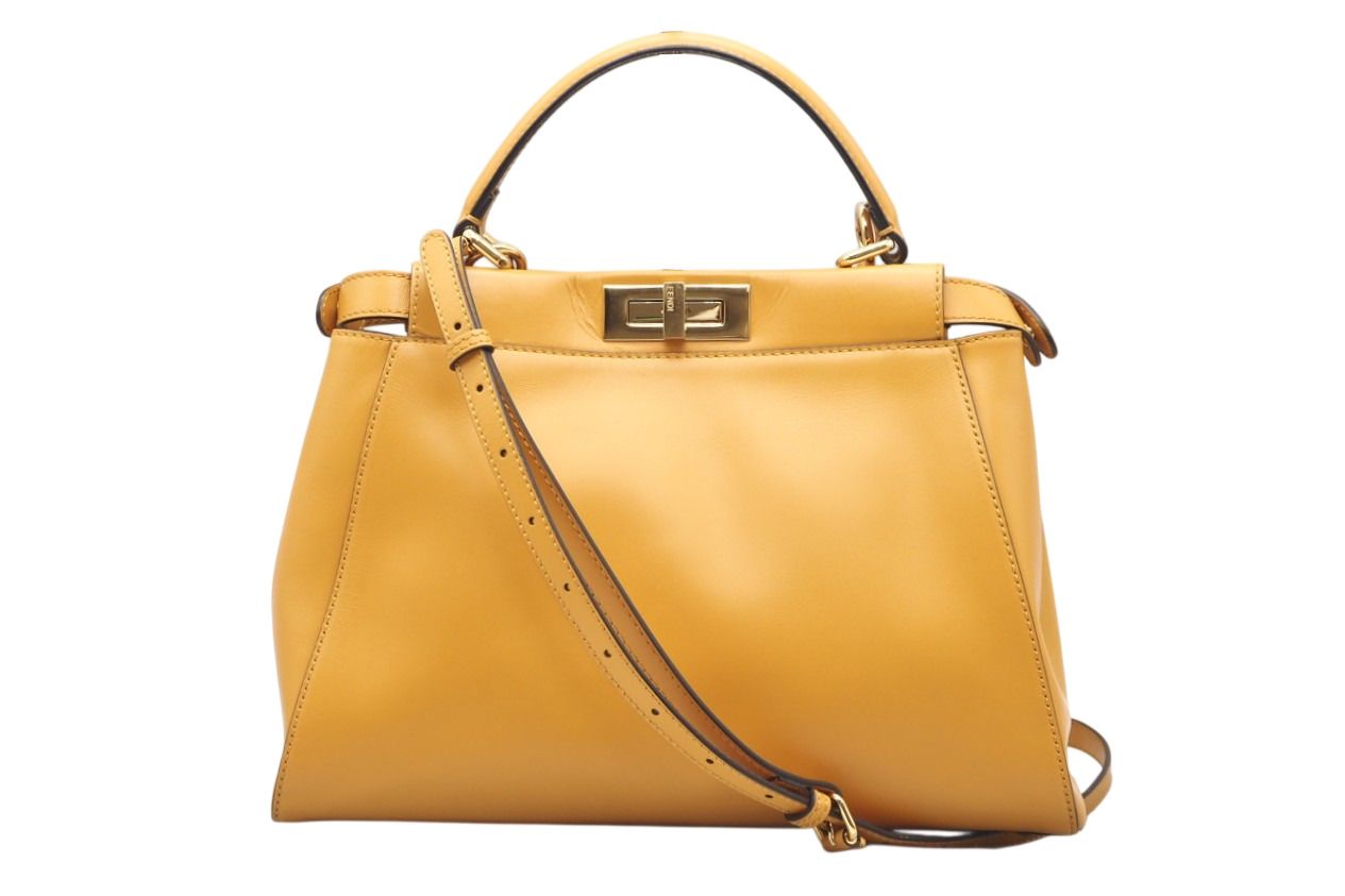 ☆3日以内返品可☆ 美品 FENDI フェンディ ピーカブー レギュラー