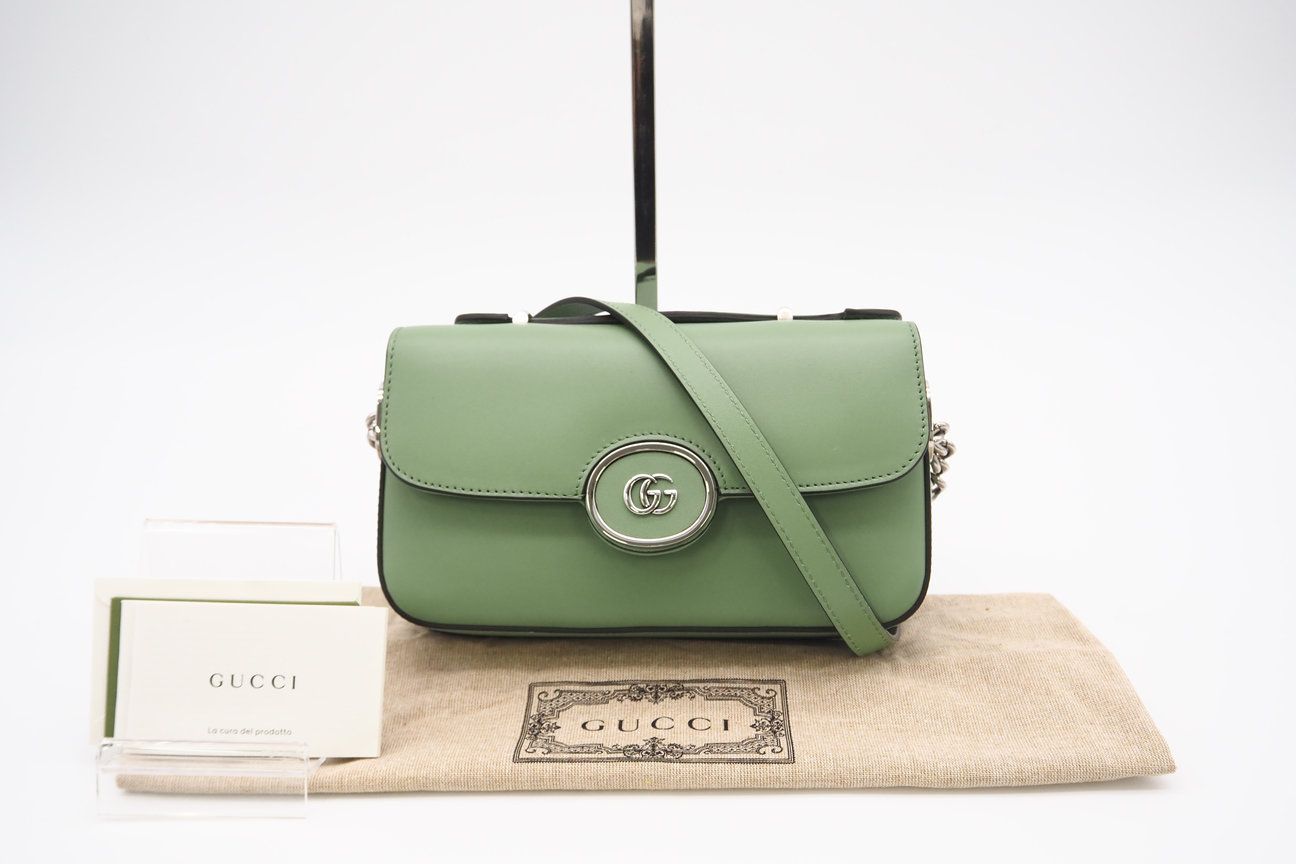 美品　GUCCI グッチ バンブー 2way ショルダーバッグ スエード カーキ ☆3日以内返品可☆ 美品 GUCCI グッチ ダブルG 2WAY ショルダーバッグ