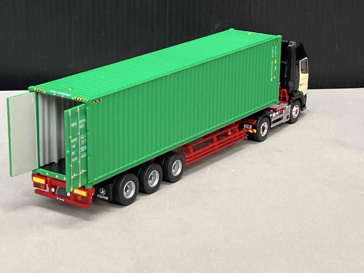 c 日野プロフィア