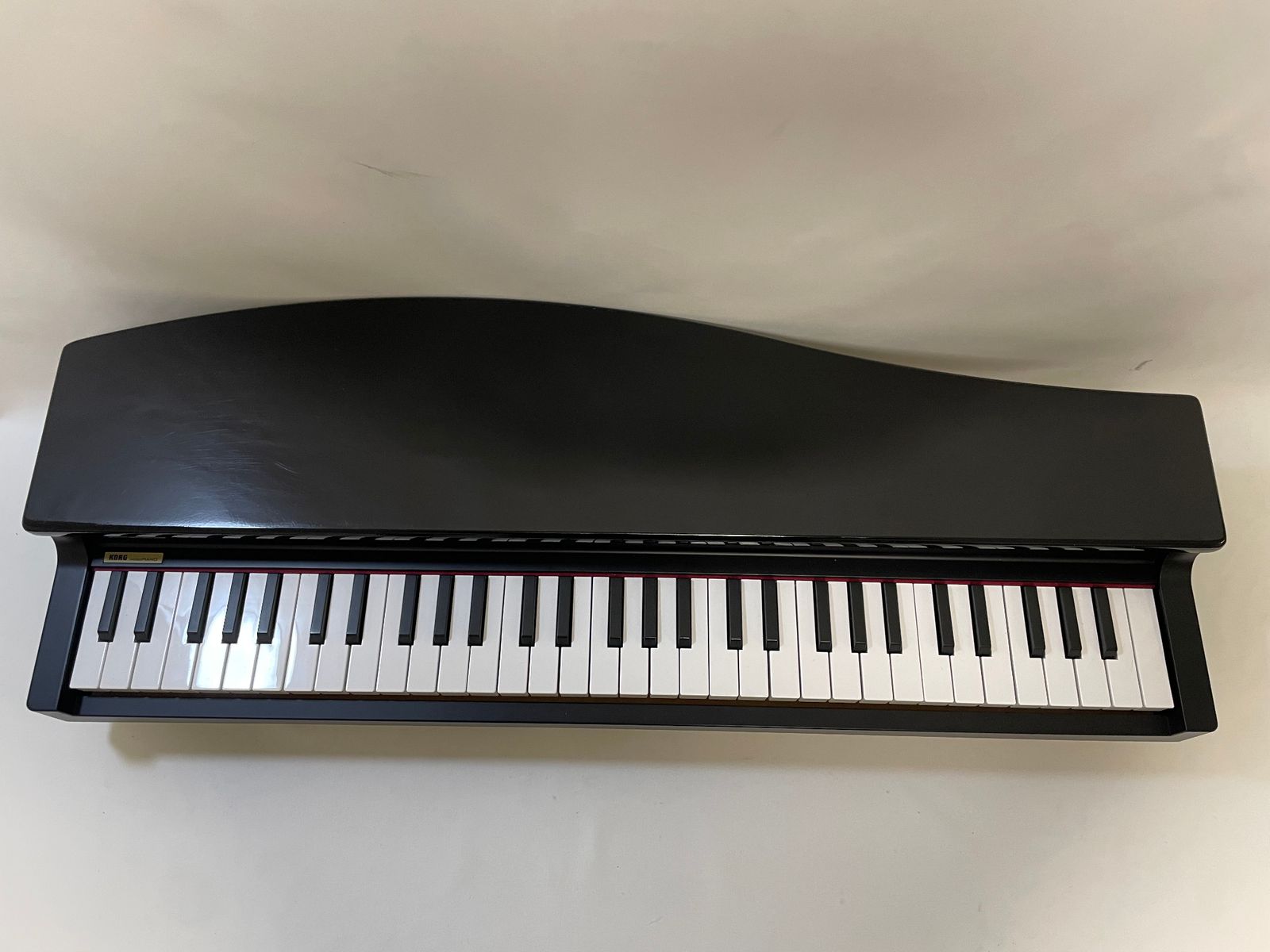 ○ コルグ KORG マイクロピアノ MICROPIANO ミニ鍵盤61鍵 61曲の