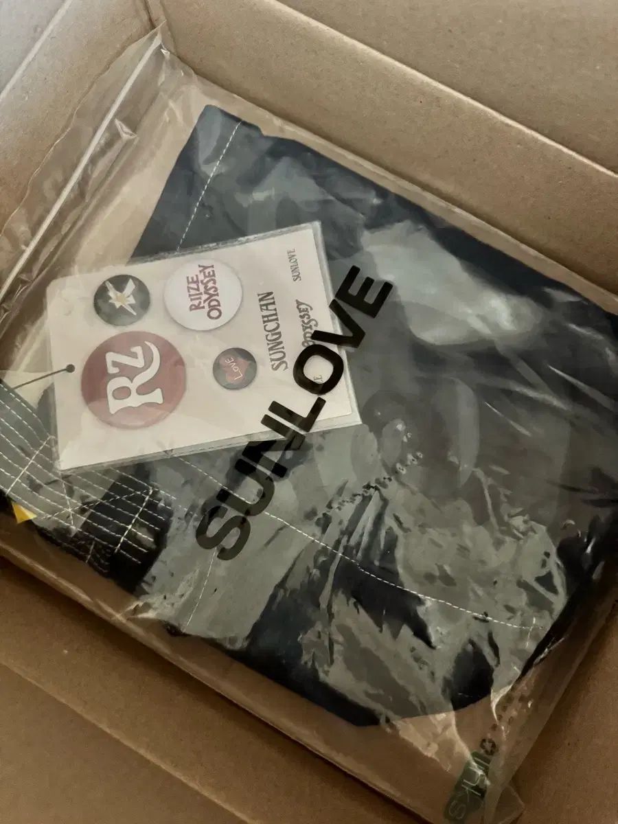 RIIZE ライズ ソンチャン SUNGCHAN バッグ