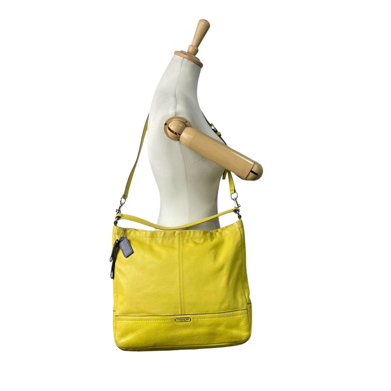 良品】コーチ COACH レザー 2WAY ショルダーバッグ ホーボー 斜め掛け