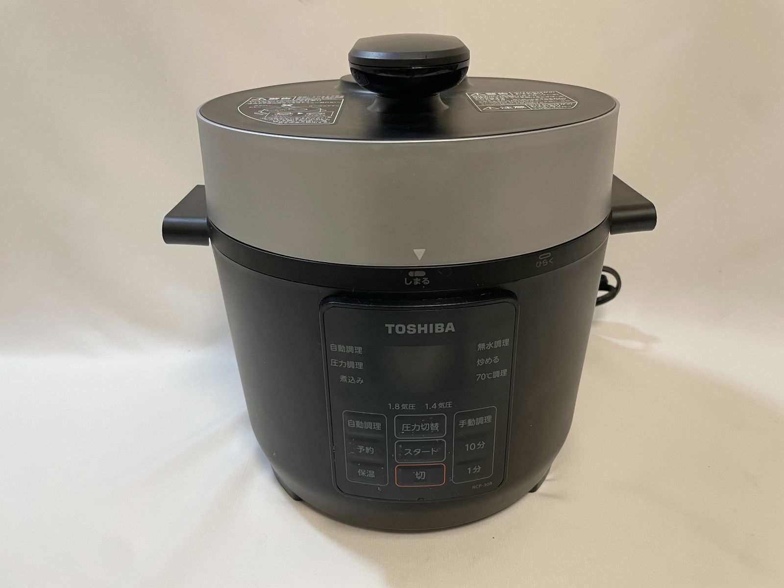 ○ 東芝 TOSHIBA 電気圧力鍋 RCP-30R(K) ブラック 選べる圧力（1.8気圧