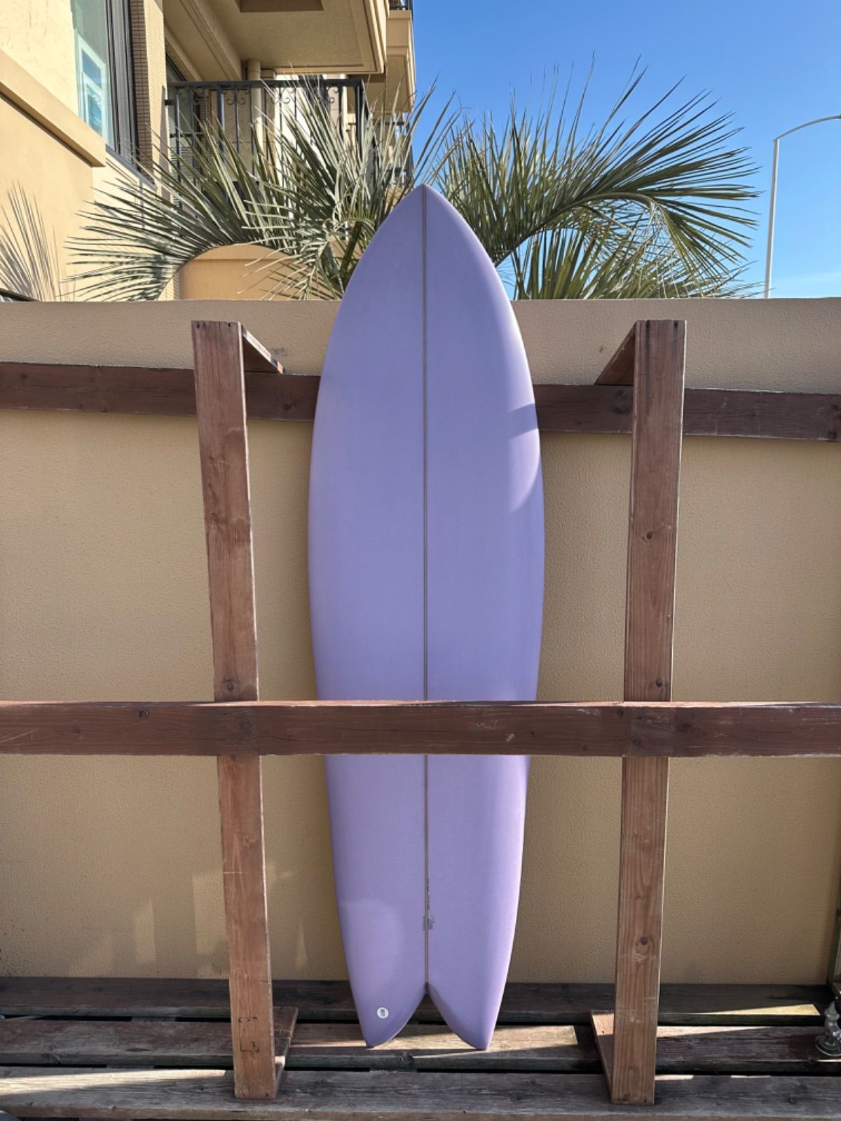 【静岡中部/手渡し限定】RYAN BURCH スタンダードフィッシュ5.7　薄紫 Ryan Burch Surfboards!! 6'3” fish twin fin - メルカリ