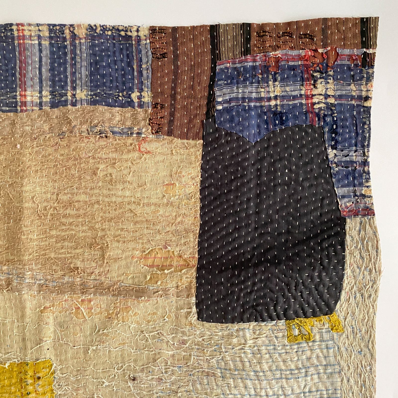 3605 ラリーキルト カンタキルト オールドファブリック ハギレ インド