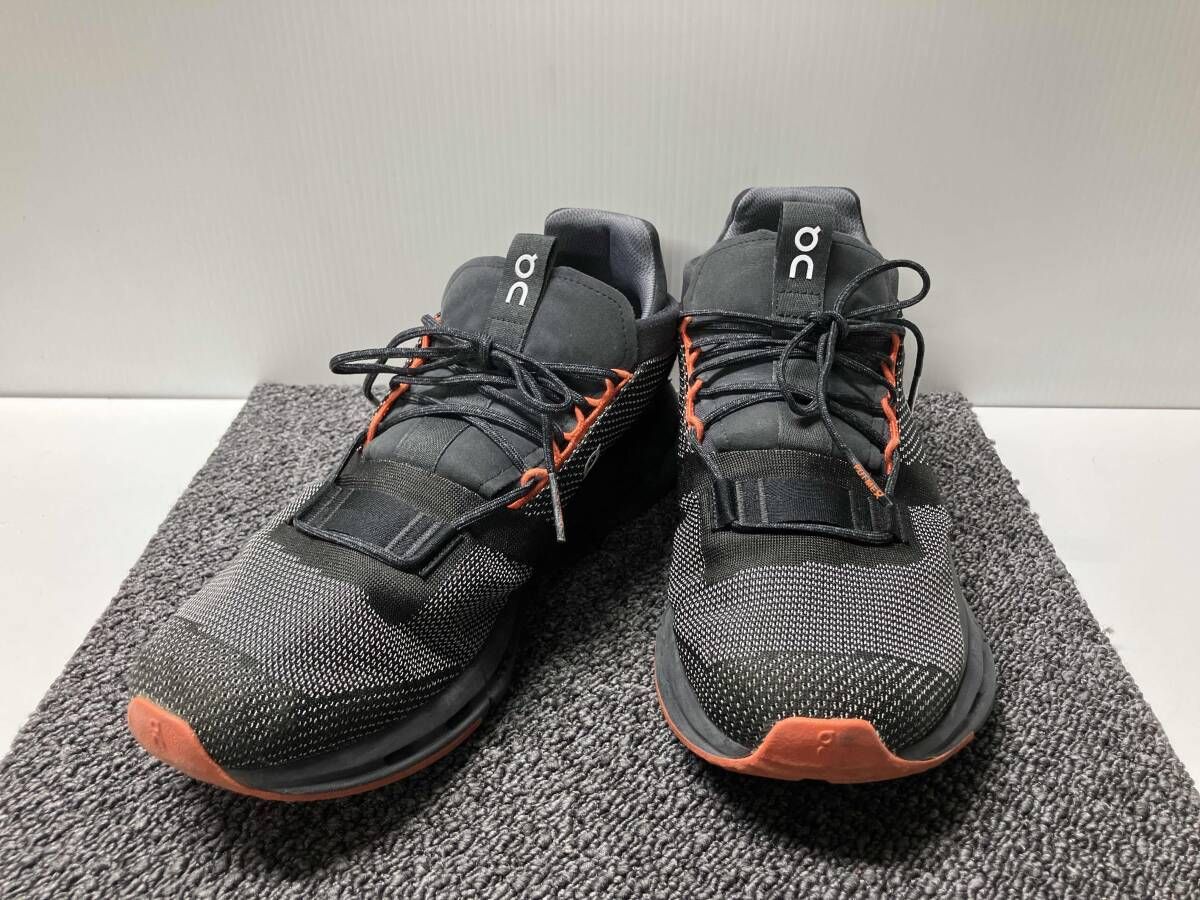 On オン ランニングシューズ サイズ28cm クラウドノヴァ ブラック