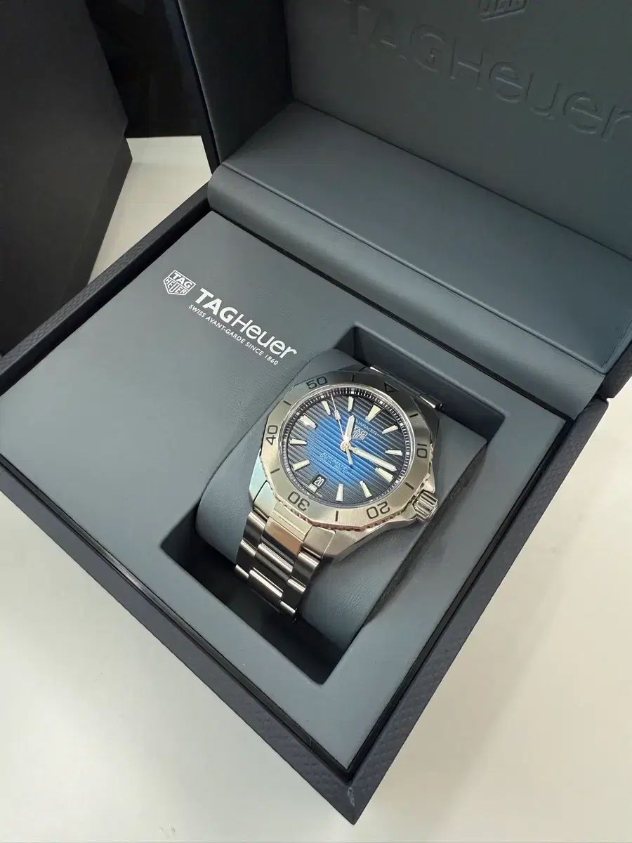 Heuer アクアレーサー200