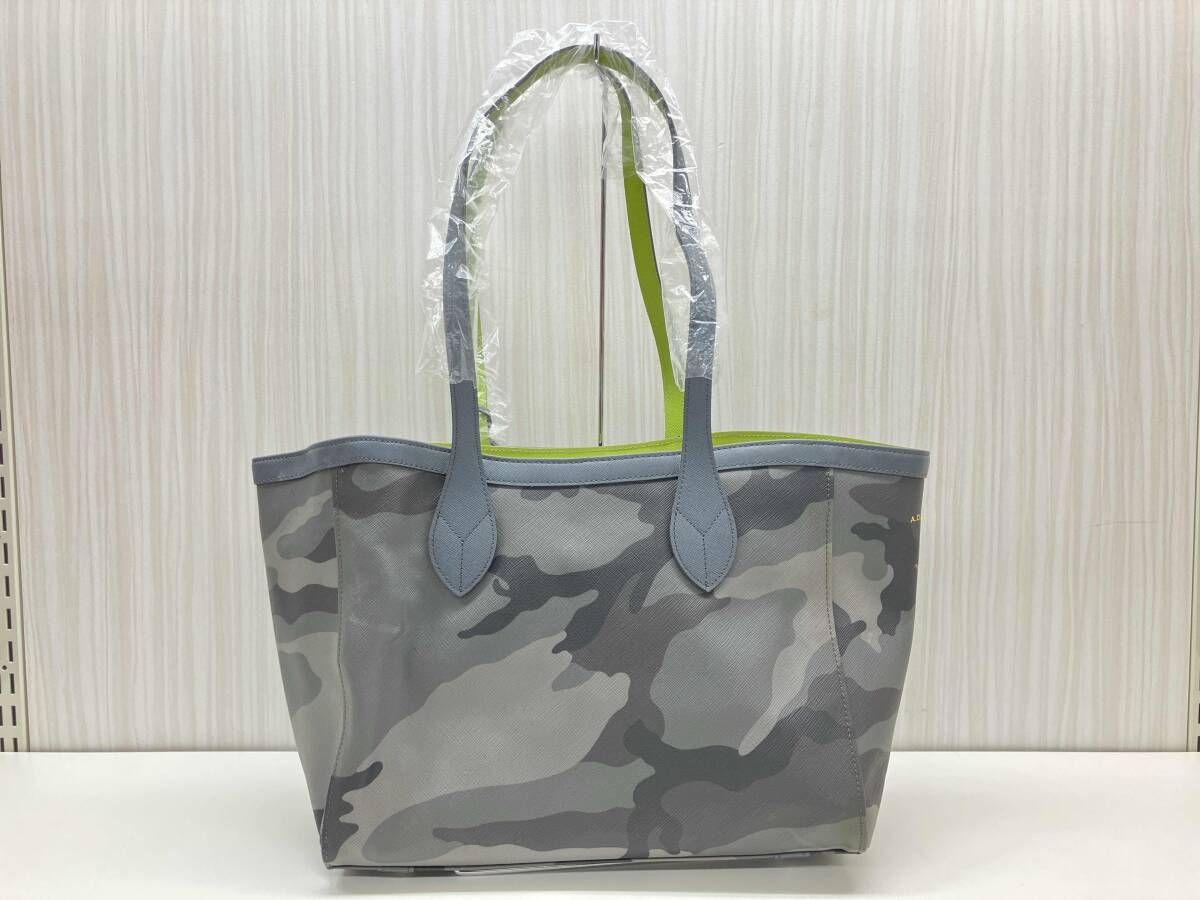 A.D.M.J アクセソワ・ドゥ・マドモワゼル 迷彩柄 スパンコール トート