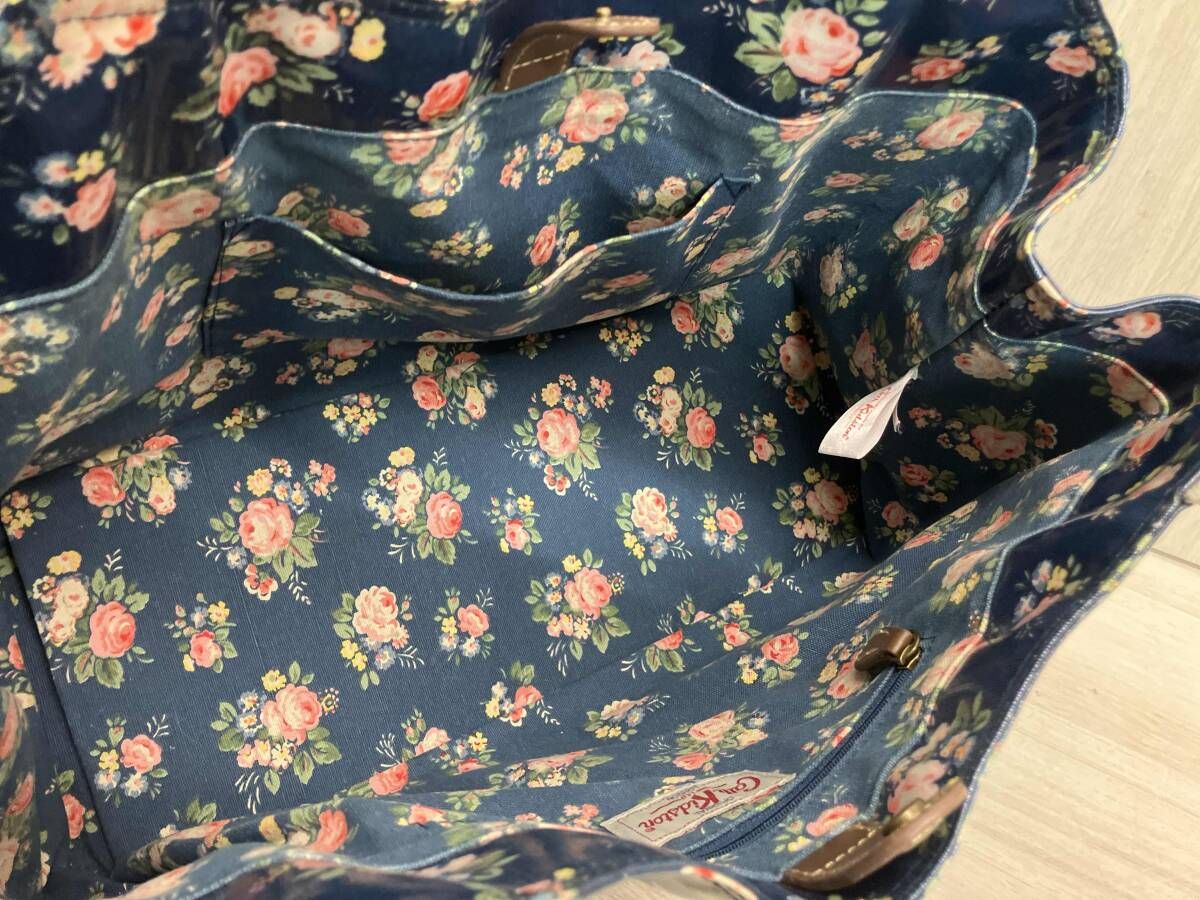 Cath Kidston キャス・キッドソン トートバッグ / 花柄・ネイビー