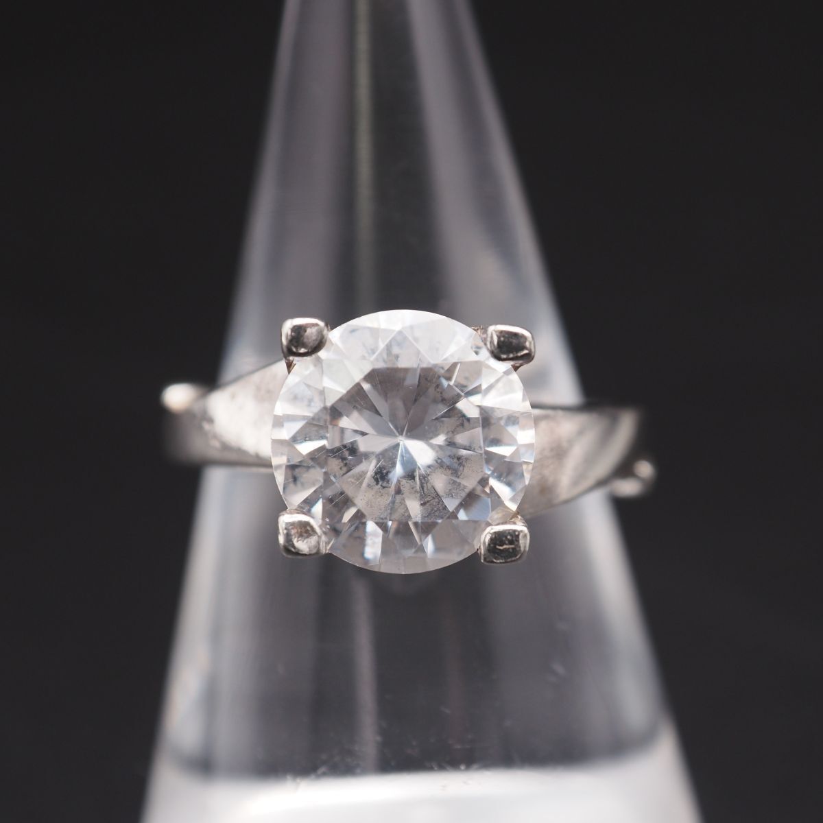 L045 ダイヤモンド風 リング デザイン シルバー 指輪 12号 - メルカリ