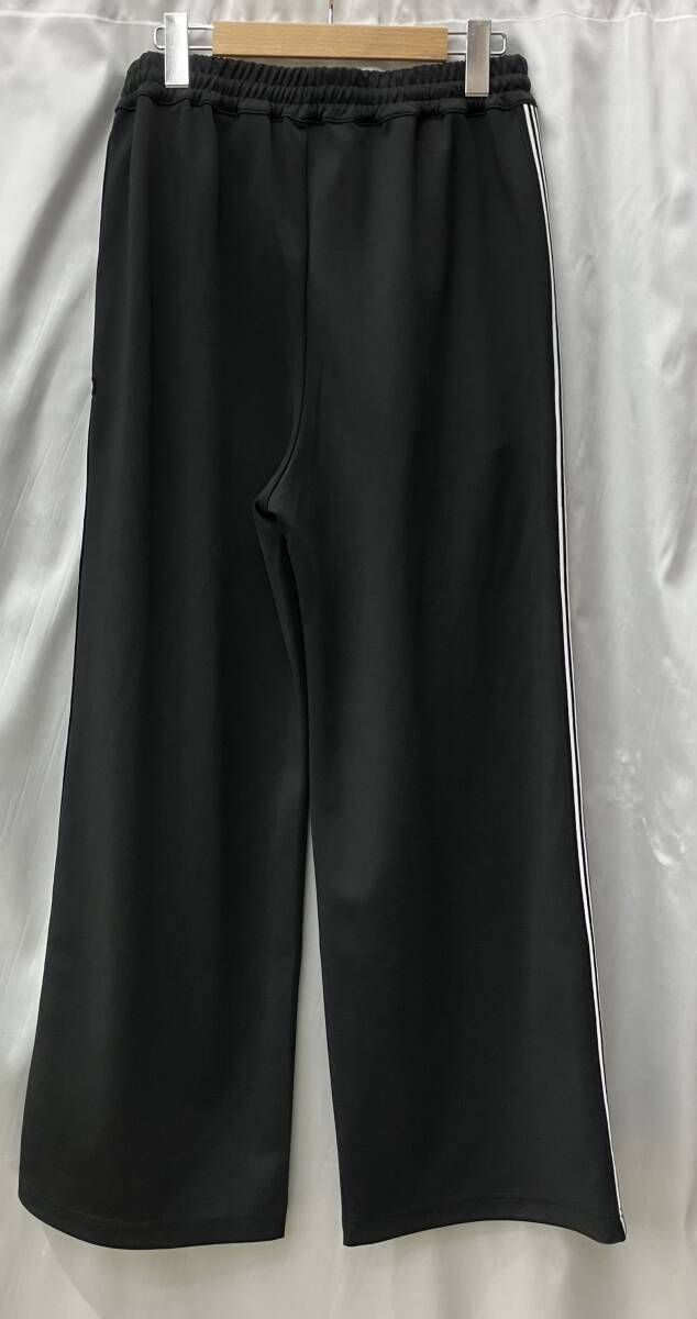 LE SSERAFIM ルセラフィム トラックジャケット セットアップ ジャージ