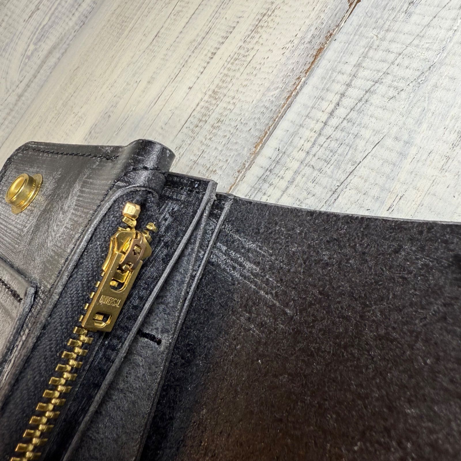 トラッカーウォレット ロング 3層】 ブライドルレザー ゴールド