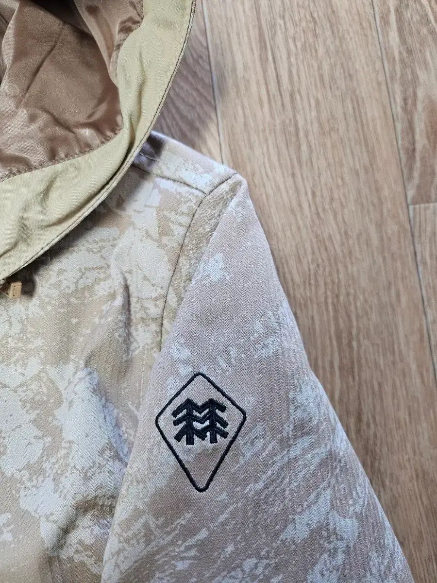 コーロンスポーツ ダウンライナー ディテ detachable プリントジャケット