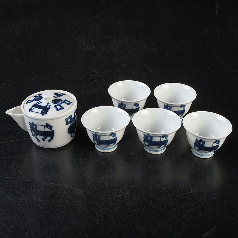 煎茶道具　平戸焼　染付　人物文　宝瓶　V　R9205 東京都武蔵野市にて、 高橋道八 青華 染付 四君子 煎茶器揃などの煎茶