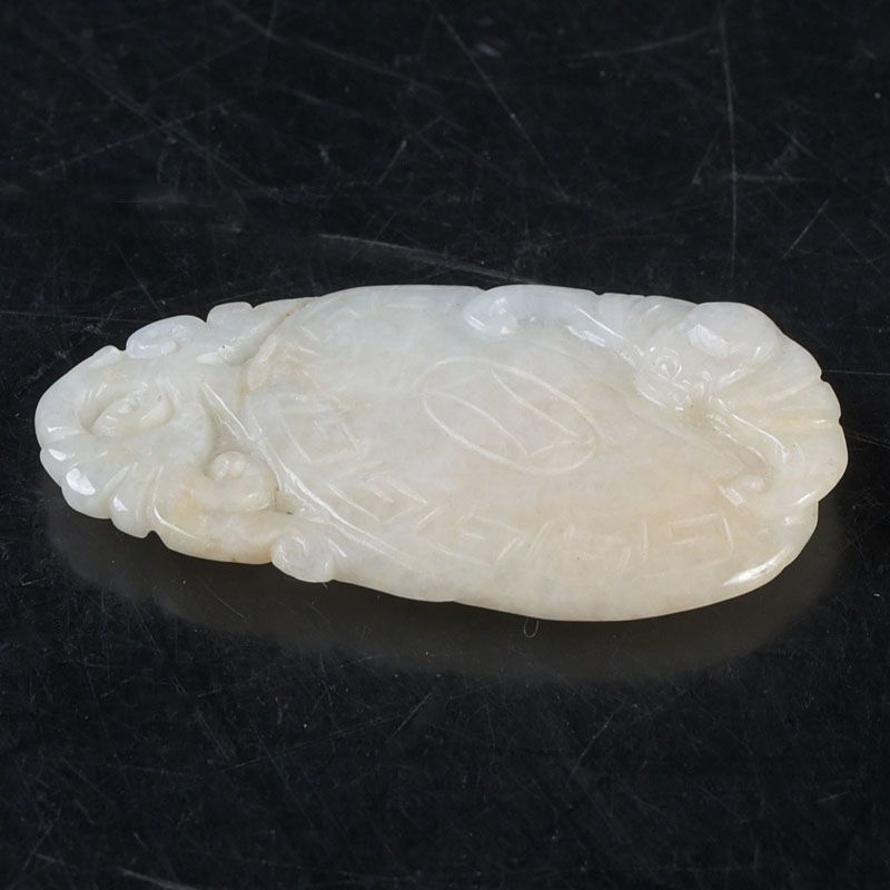 中国 玉石白玉彫刻 神獣 根付 紙鎮 置物 C S655 - メルカリ