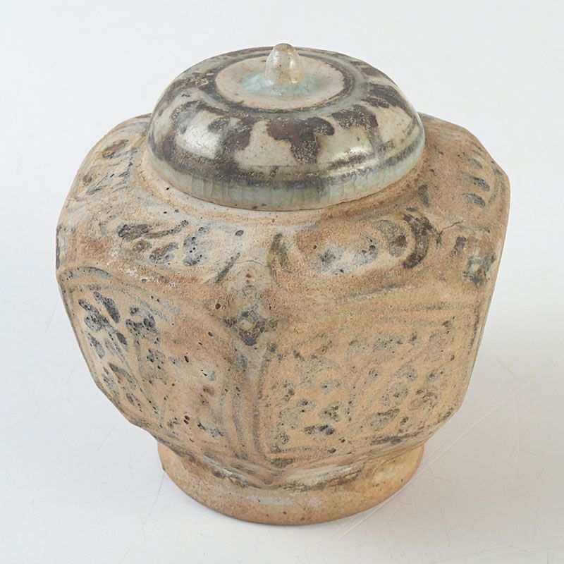 タイ古陶磁 スンコロク 宋胡録 蓋付 小壷 C S656 - メルカリ