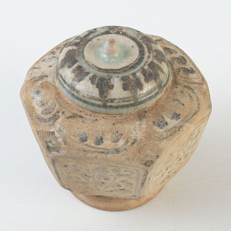 タイ古陶磁 スンコロク 宋胡録 蓋付 小壷 C S656 - メルカリ