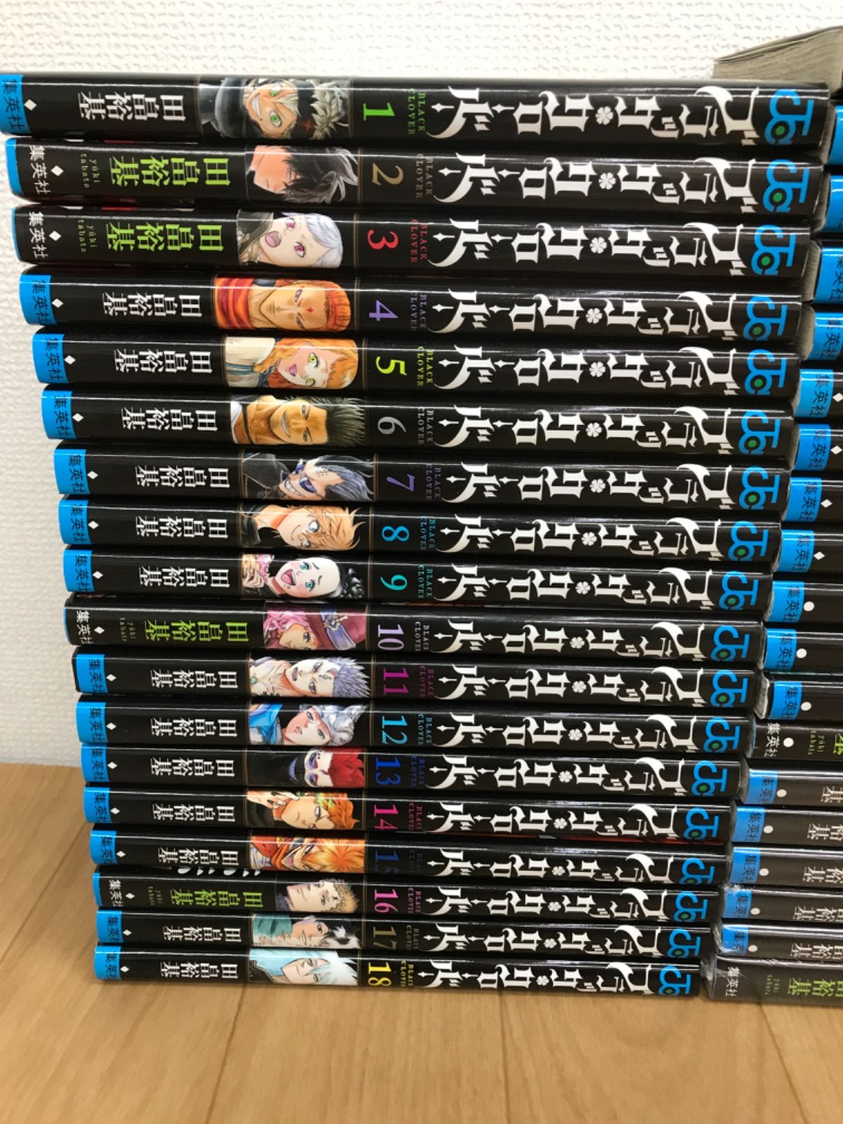 ☆③【未開封6冊】ブラッククローバー 1～37巻 コミック全巻セット