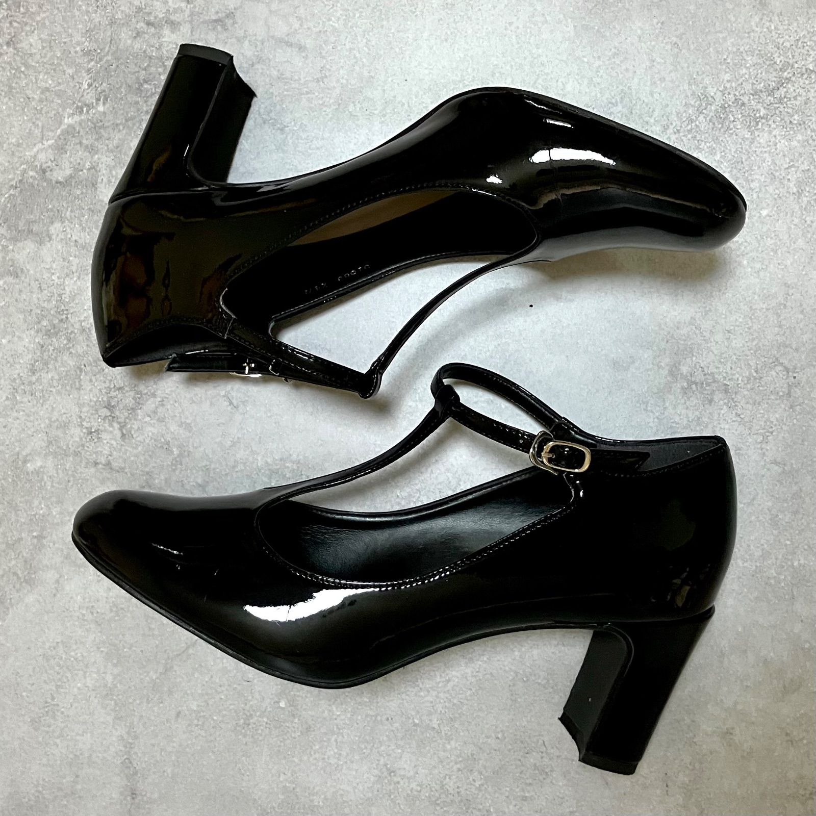 ODETTE E ODILE ユナイテッドアローズ Tストラップ エナメル パンプス