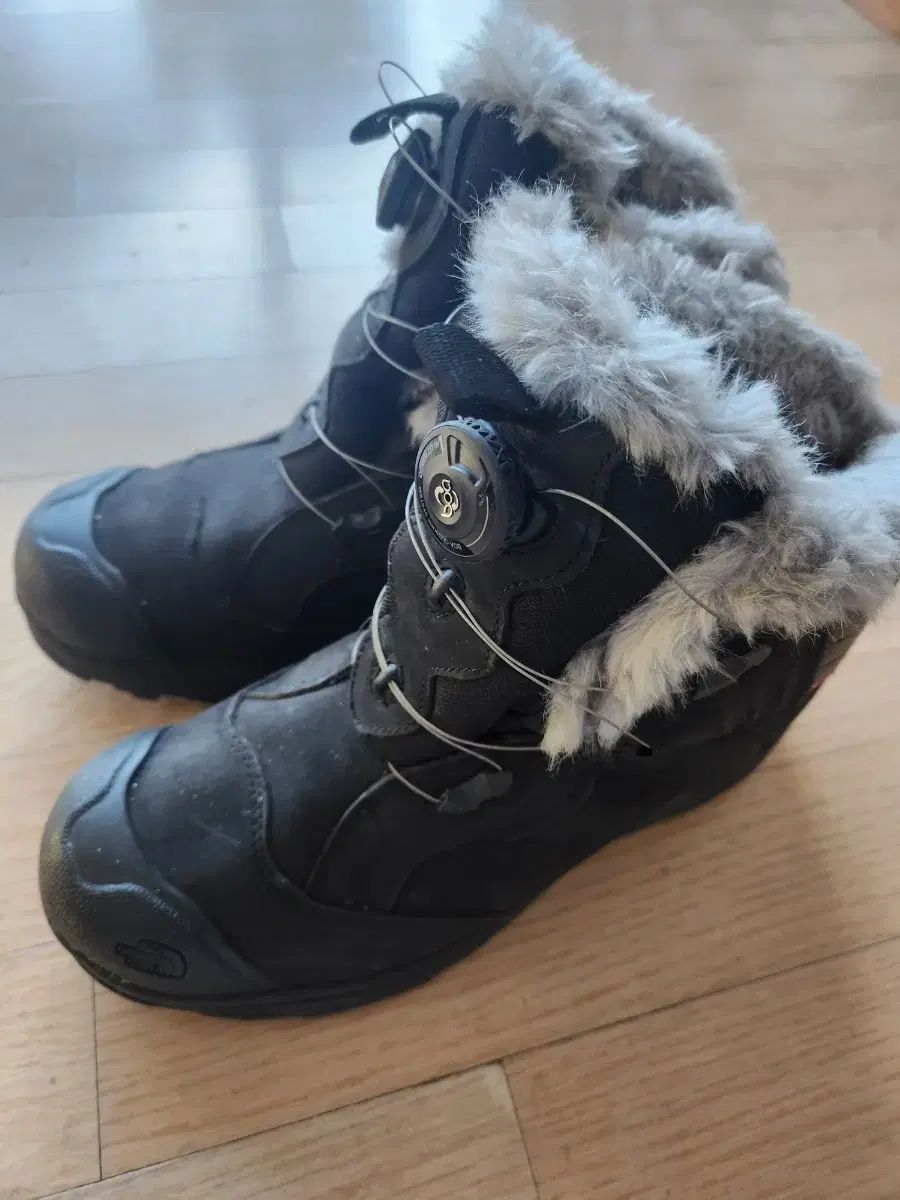 THE NORTH FACE ザノースフェイス 防寒 登山靴 冬 265