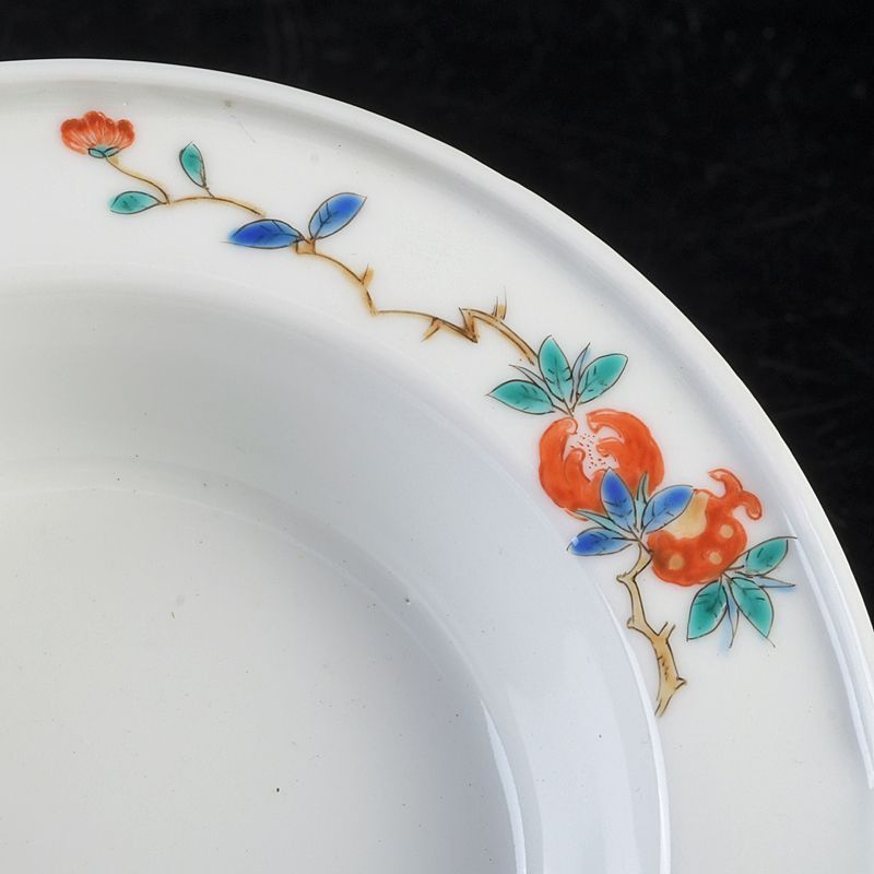 有田焼 人間国宝 十三代酒井田柿右衛門作 染錦 柘榴梅文 灰皿 共箱 C