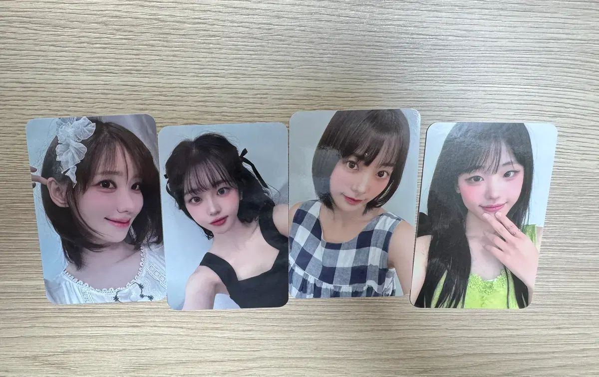 QWER LP トレカ付き QWER トレカ ホルダー キーホルダー セット - メルカリ