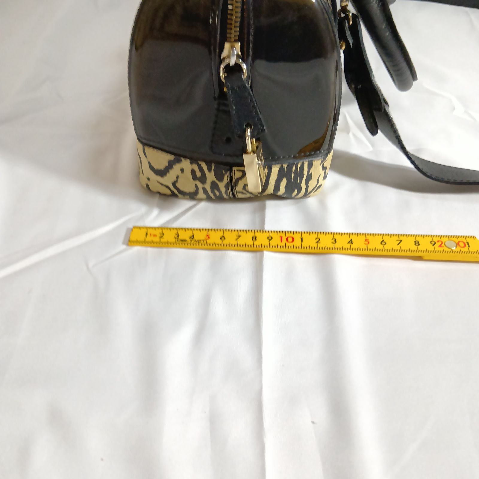 良品】フルラ キャンディバッグ 2way ボストンバッグ 黒 レオパード 豹 