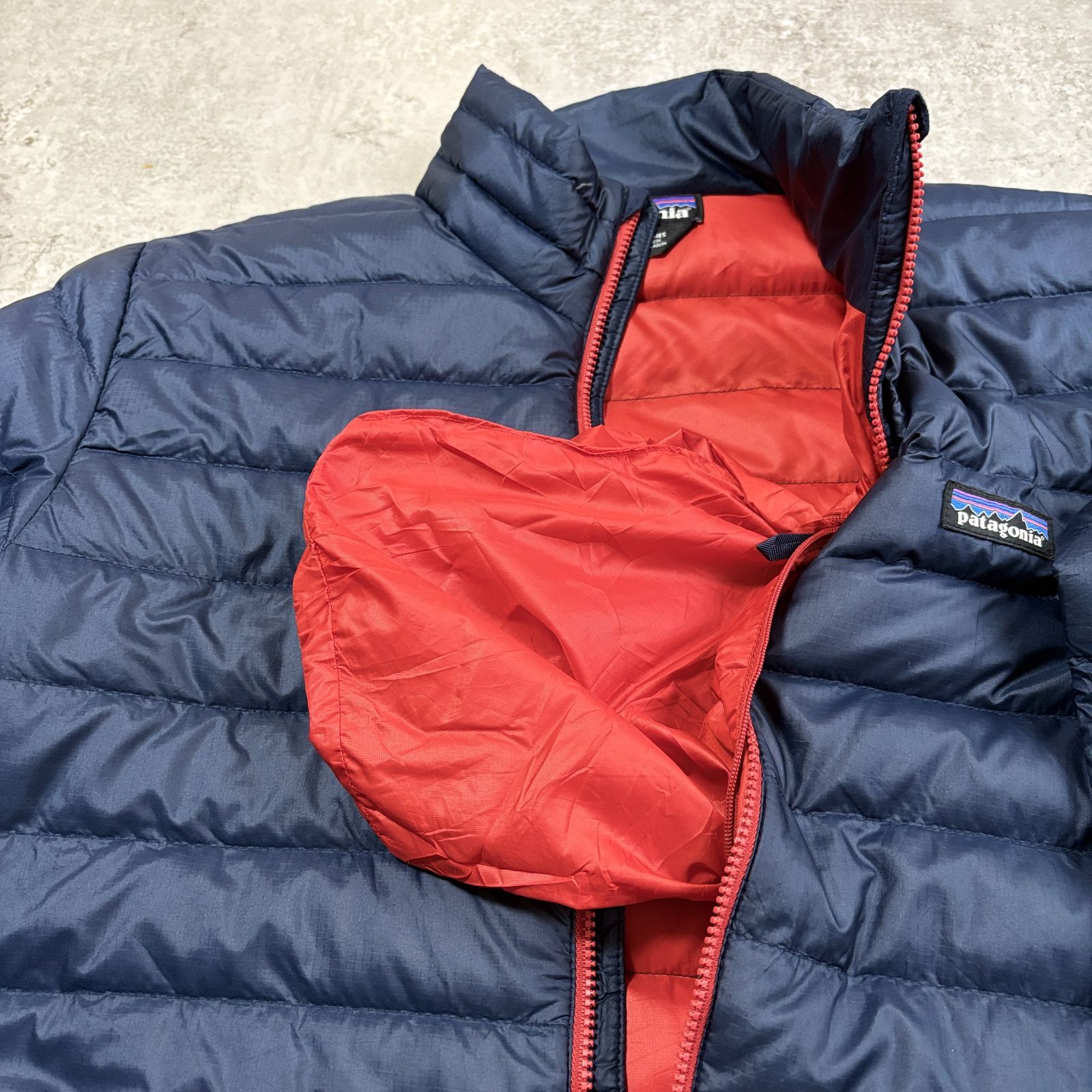 2016年製 patagonia Down Sweater 【 navy 】 パタゴニア ダウン 