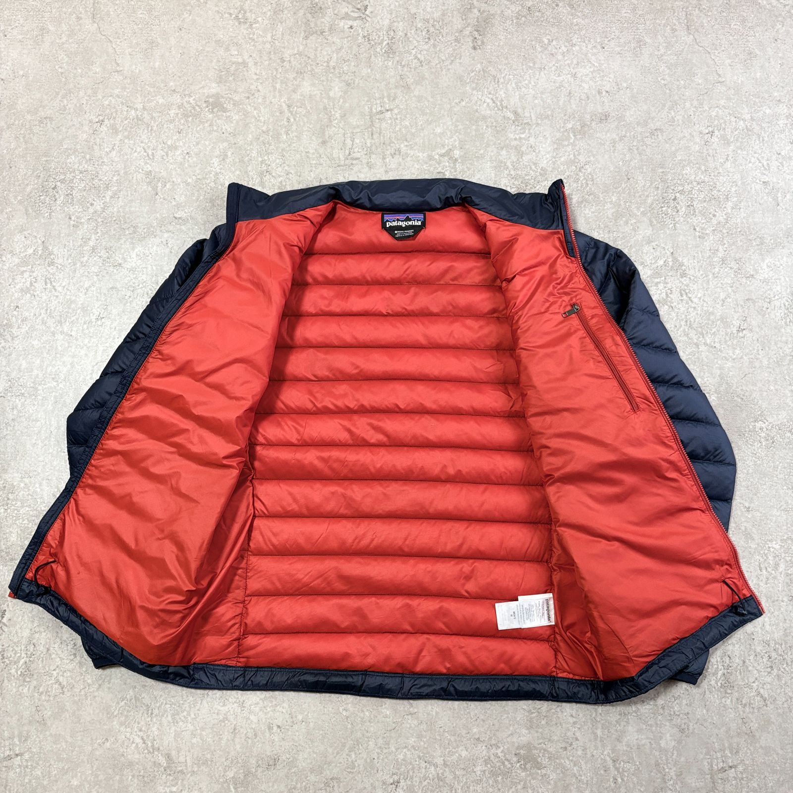 2016年製 patagonia Down Sweater 【 navy 】 パタゴニア ダウン 