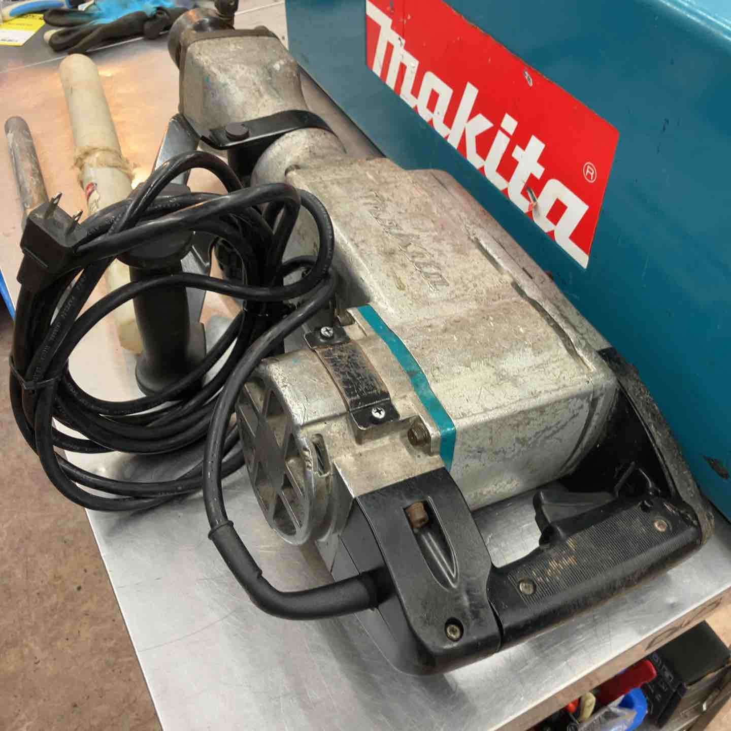 makita