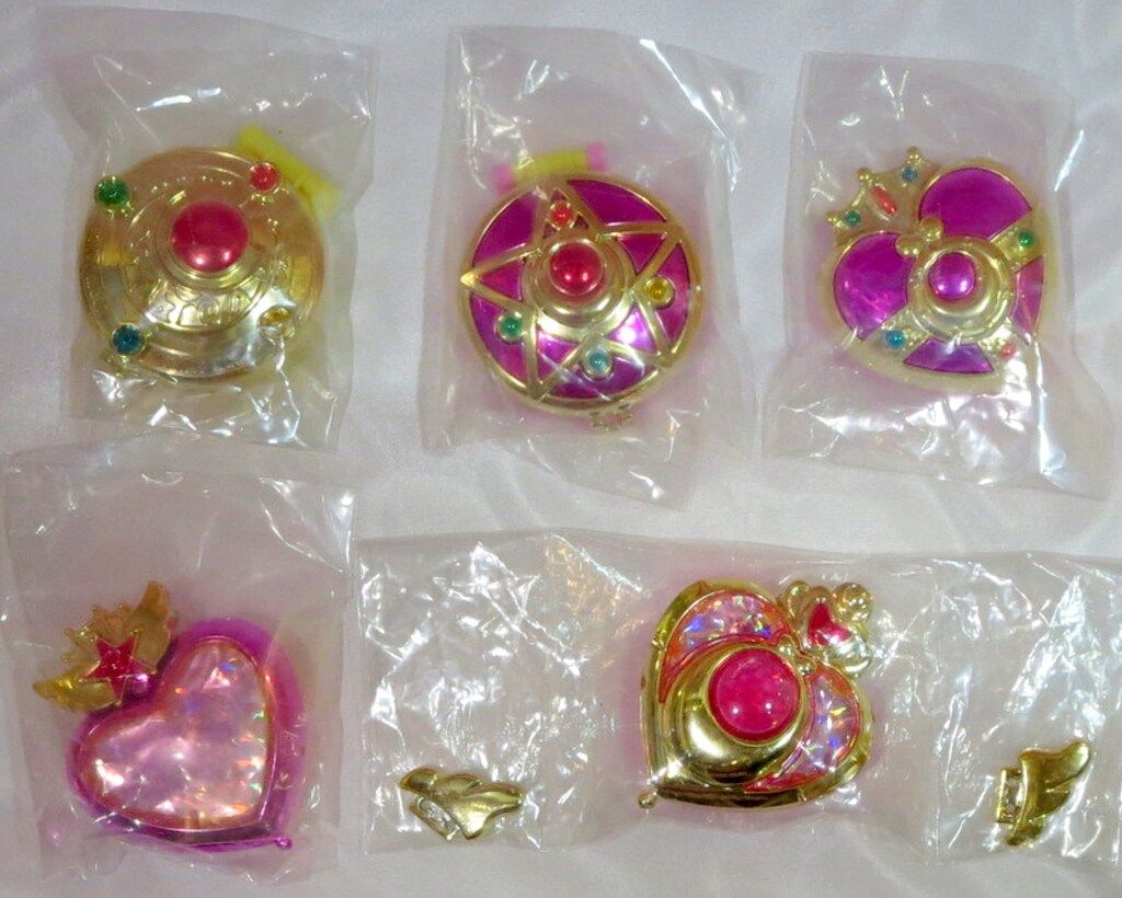バンダイ セーラームーン20 th 変身コンパクトミラー１ 全5種セット