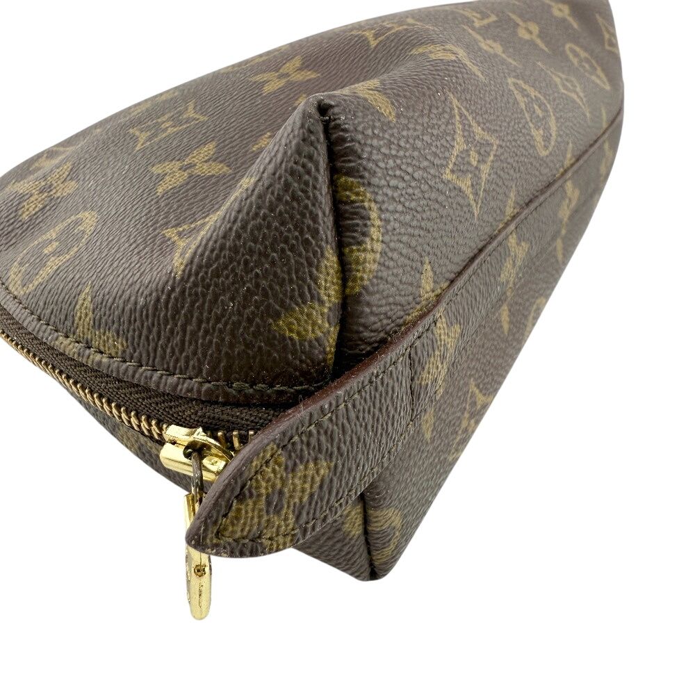 LOUIS VUITTON ルイヴィトン M47520 トゥルース ドゥミロンド ポーチ