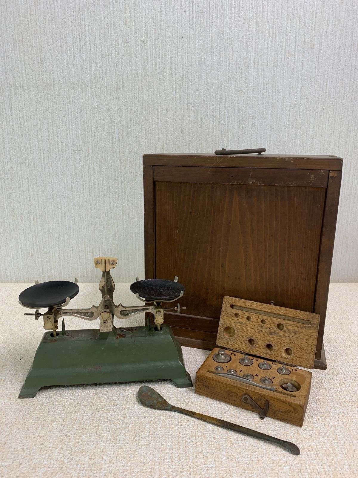 フォロー割対象商品】昭和レトロ アンティーク 調剤天秤秤 化学天秤