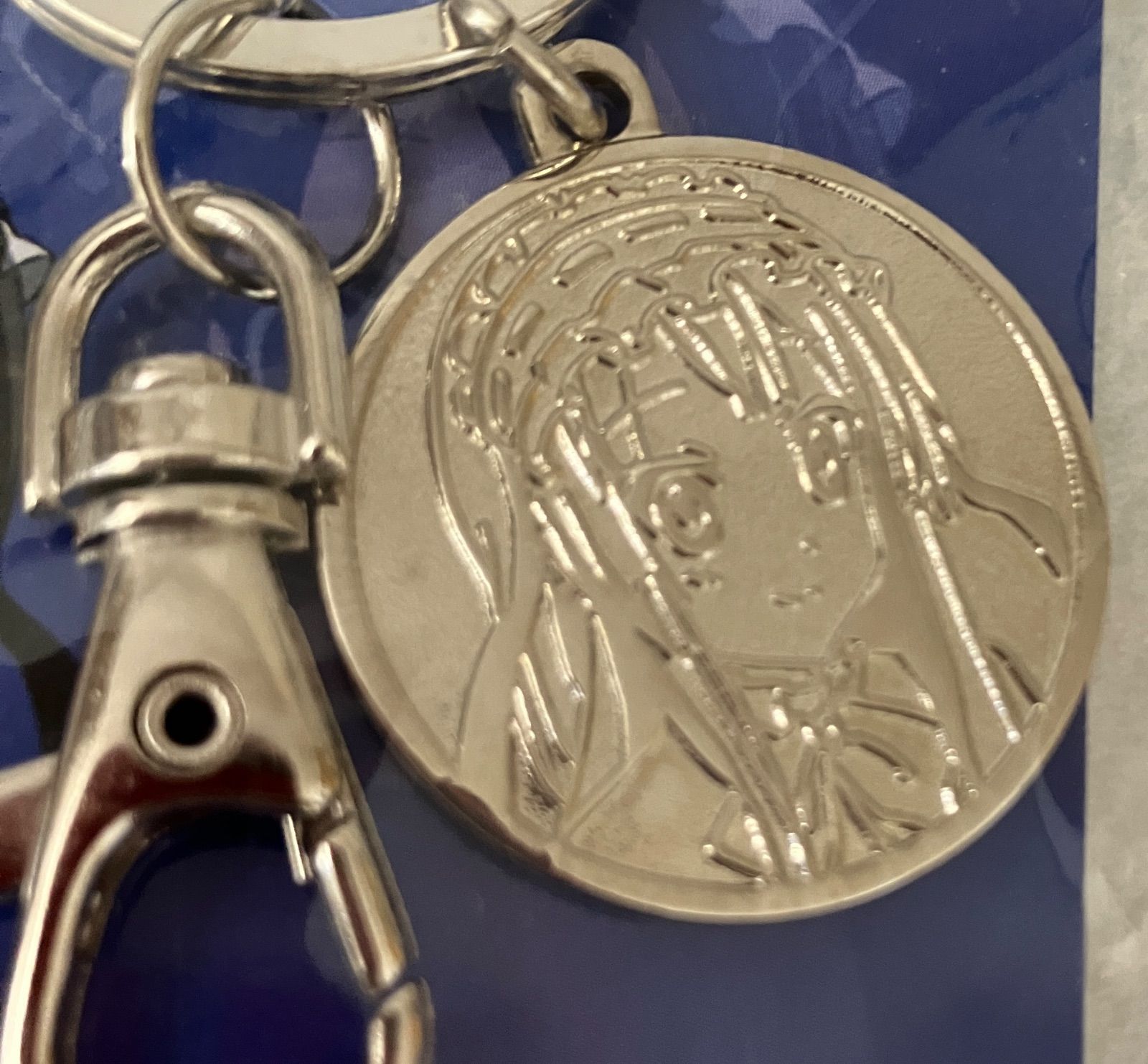 f❌けいおん❌ 秋山澪 ゴスロリ メダルキーホルダー - メルカリ