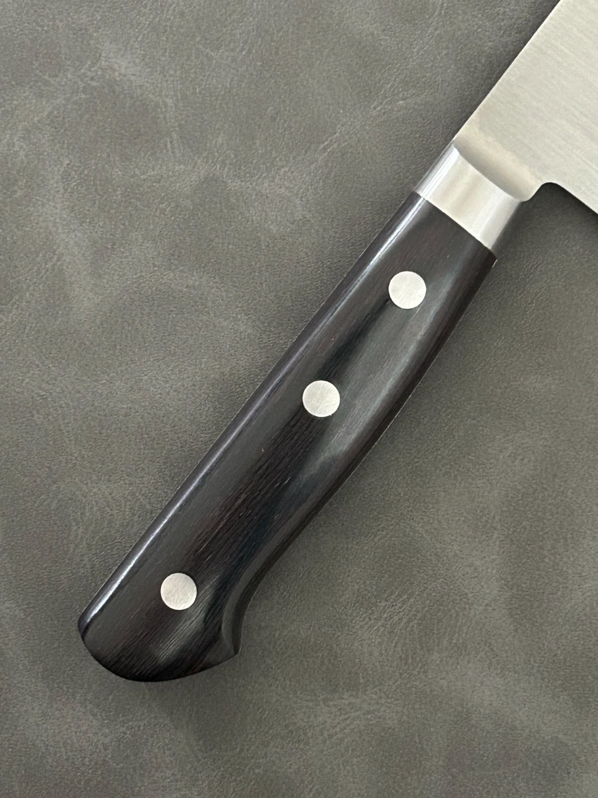  訳あり 仙助 包丁 三徳 三徳包丁 粉末ハイス鋼 170 mm 黒合板柄 11 三徳包丁 包丁 ナイフ