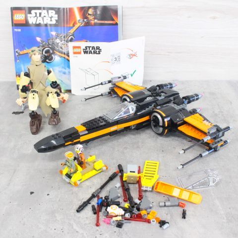 行董 LEGO スターウォーズ Xウィング ファイター 75102＆75113 レイ